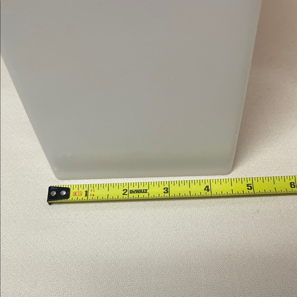 Vintage Tupperware Food Storage Container - Picture 5 of 15